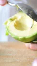 https://www.maggi.ba/sites/default/files/styles/search_result_153_272/public/SEM_How_to%20make_avocado_ripe_faster.JPG?itok=NksSnIsc